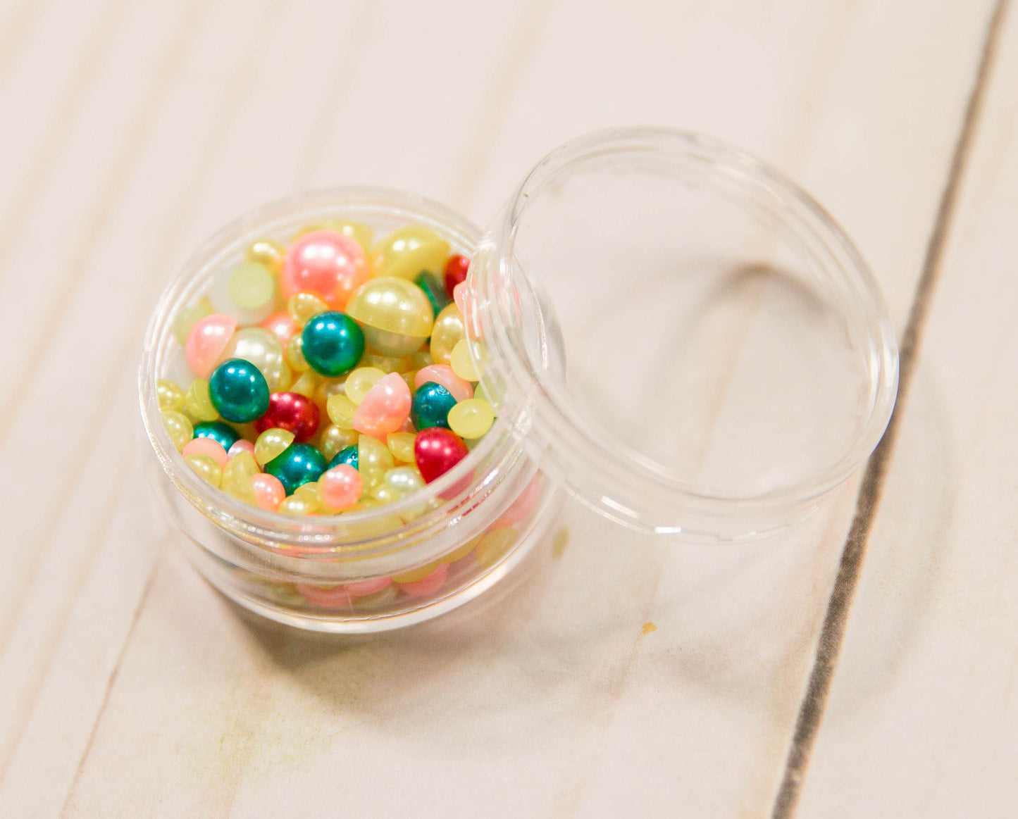 “Happiest Carnival on Earth" Finishing Touch Pearl Mix