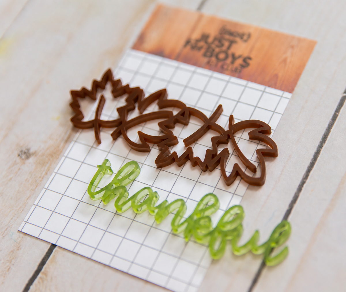"Thankful" Duo Acrylic Embellishments