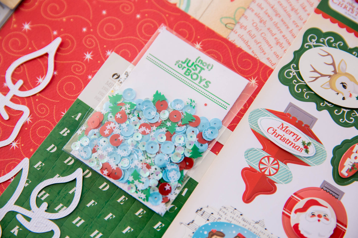 "A Very Vintage Christmas" Kit