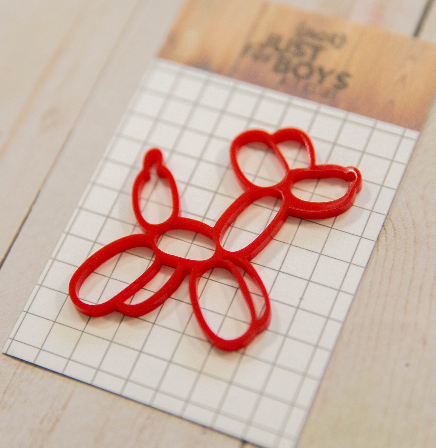 “Balloon Dog” Acrylic Embellishment